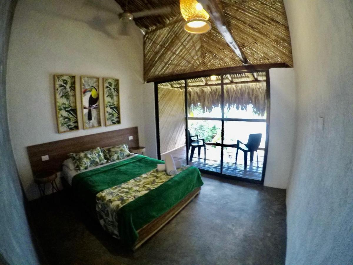 Coco Beach Guest house Palomino